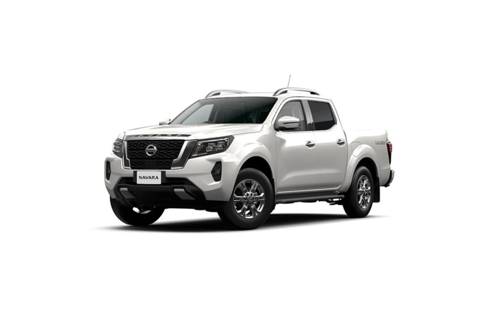 cac-buoc-thay-binh-ac-quy-cho-xe-nissan-navara-an-toan