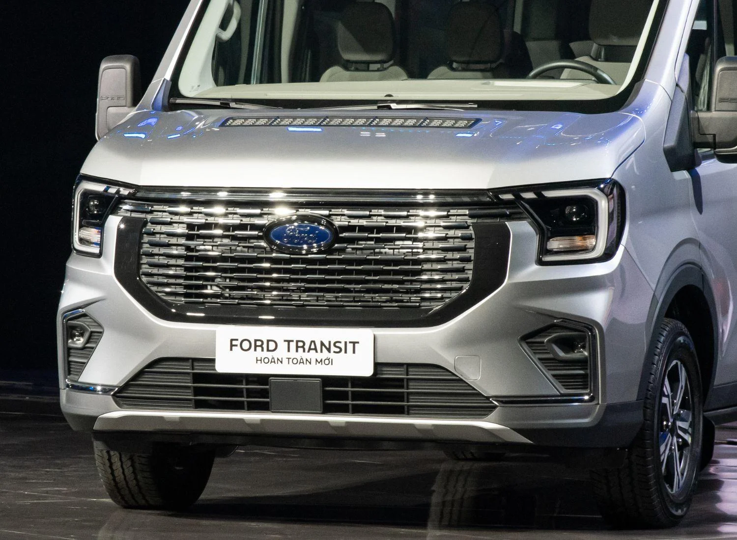 Ford Transit 2024 (7)