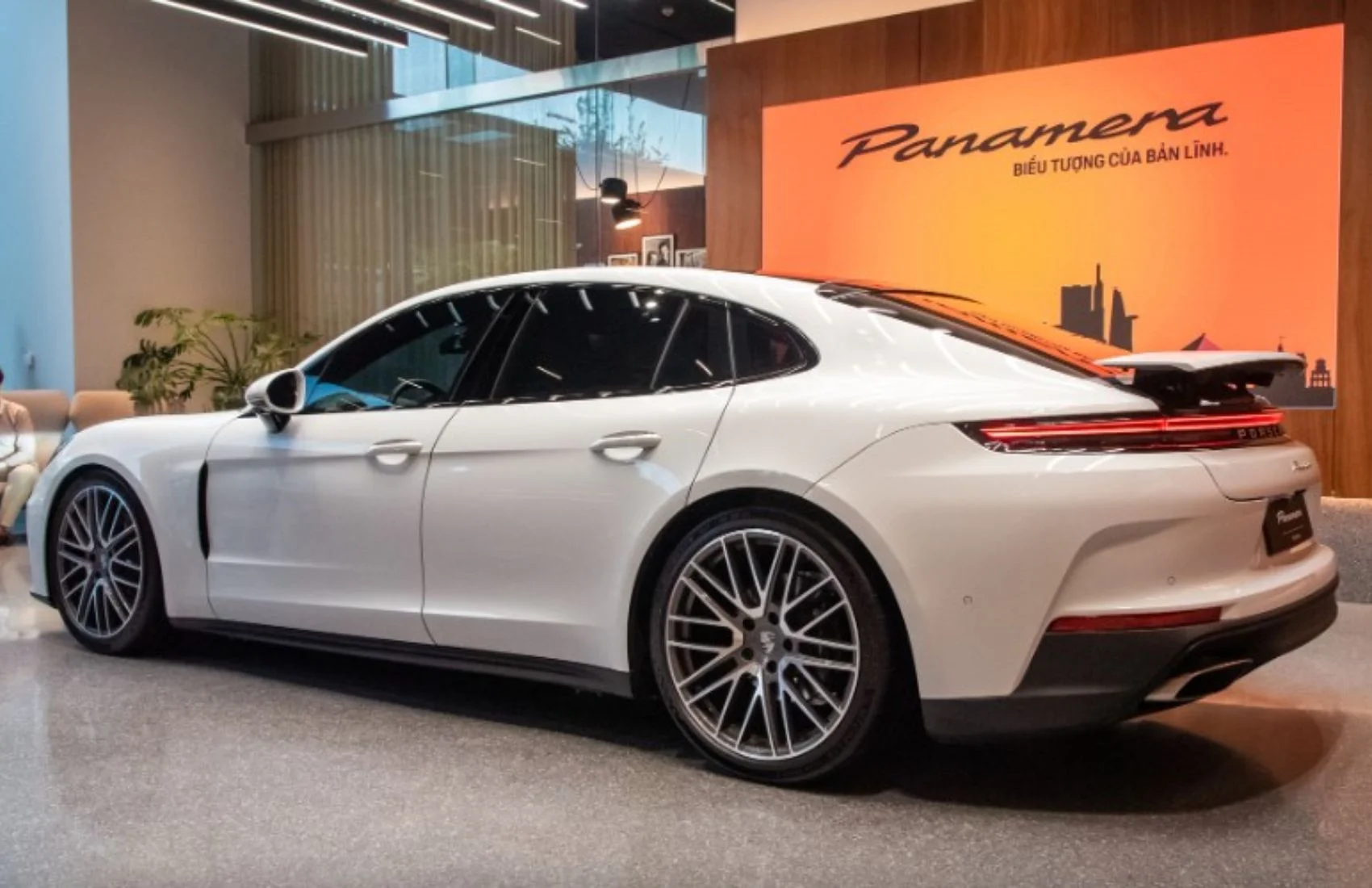 porsche-panamera-2025-1