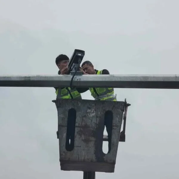 Hà Nội: Dự kiến vận hành hơn 1.800 camera AI từ 10/12 để bắt lỗi vi phạm giao thông