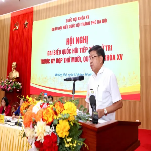 Bí thư Hà Nội thừa nhận có tình trạng thành phố "cứ mưa là ngập"