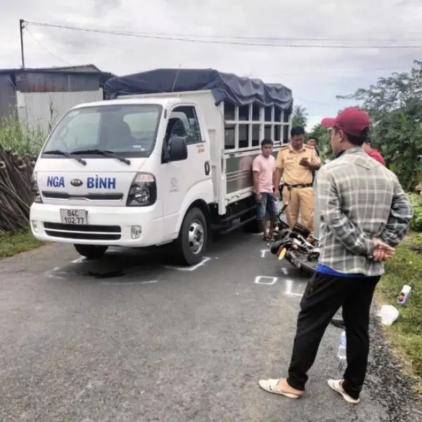 CQĐT VKSND Tối cao làm việc với cán bộ thụ lý vụ án bé gái ở Vĩnh Long bị tai nạn giao thông
