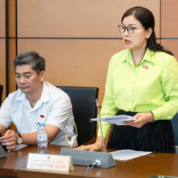 Đại biểu Quốc hội đề xuất tăng mức phạt vi phạm giao thông lên đến 200 triệu đồng