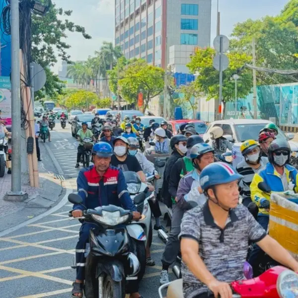 Gần 17.000 xe máy bị CSGT TP.HCM phạt nguội