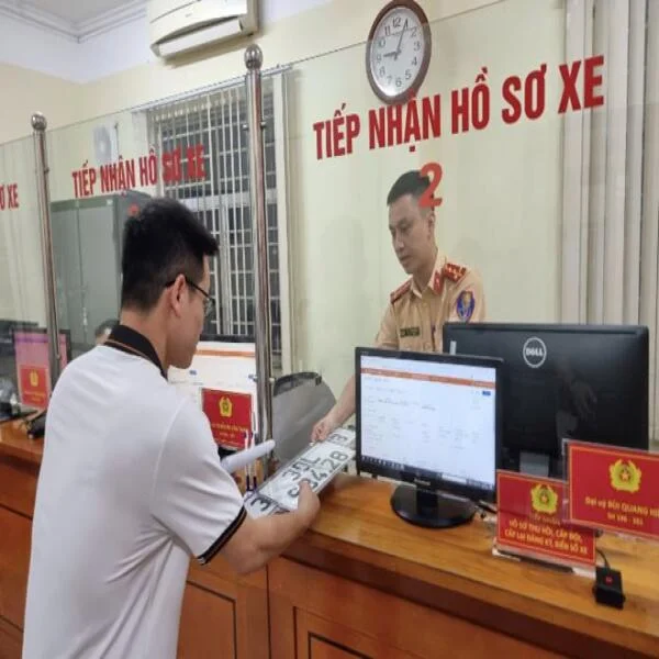 Bộ Công an đề xuất cho đăng ký sát hạch GPLX qua cổng dịch vụ công trực tuyến