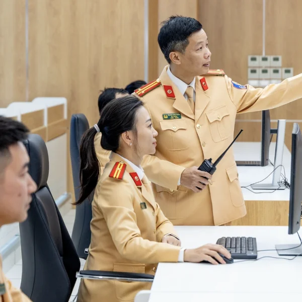 Công an TP Hà Nội: "Camera AI vẫn phạt nguội người vi phạm khi "đi bão", không có bất kỳ ngoại lệ nào"