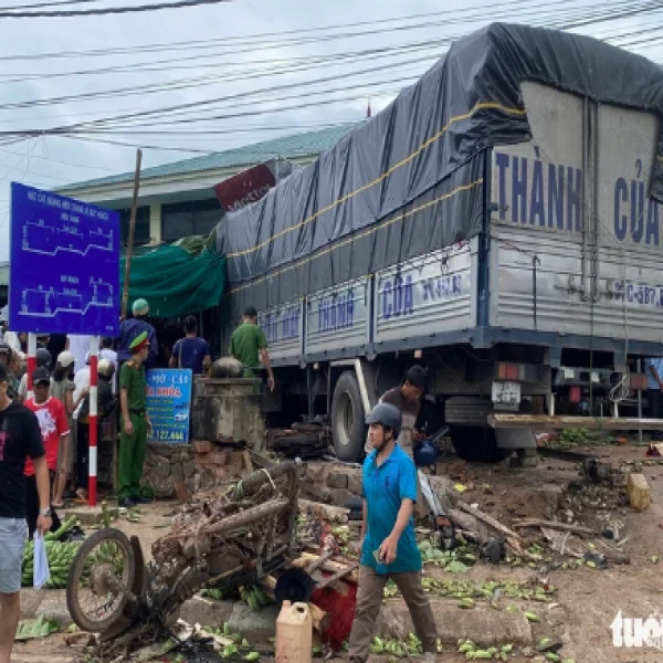 Vụ xe tải lao vào chợ chuối Tân Long: Tài xế phát hiện mất phanh trước đó 5 tiếng, chỉ tưới nước khắc phục tạm