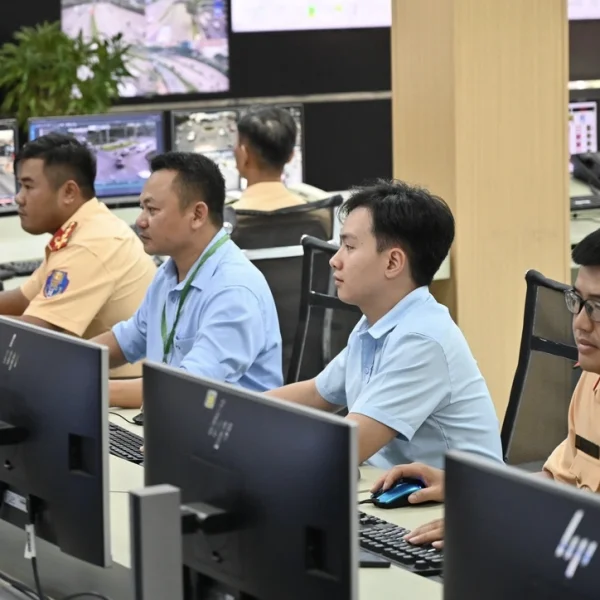 Giải thể Ủy ban An toàn giao thông quốc gia