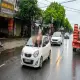 Vụ bố vợ đòi ô tô, con rể lên kính chắn gió nằm ở Hà Nội: Hai cha con bị khởi tố