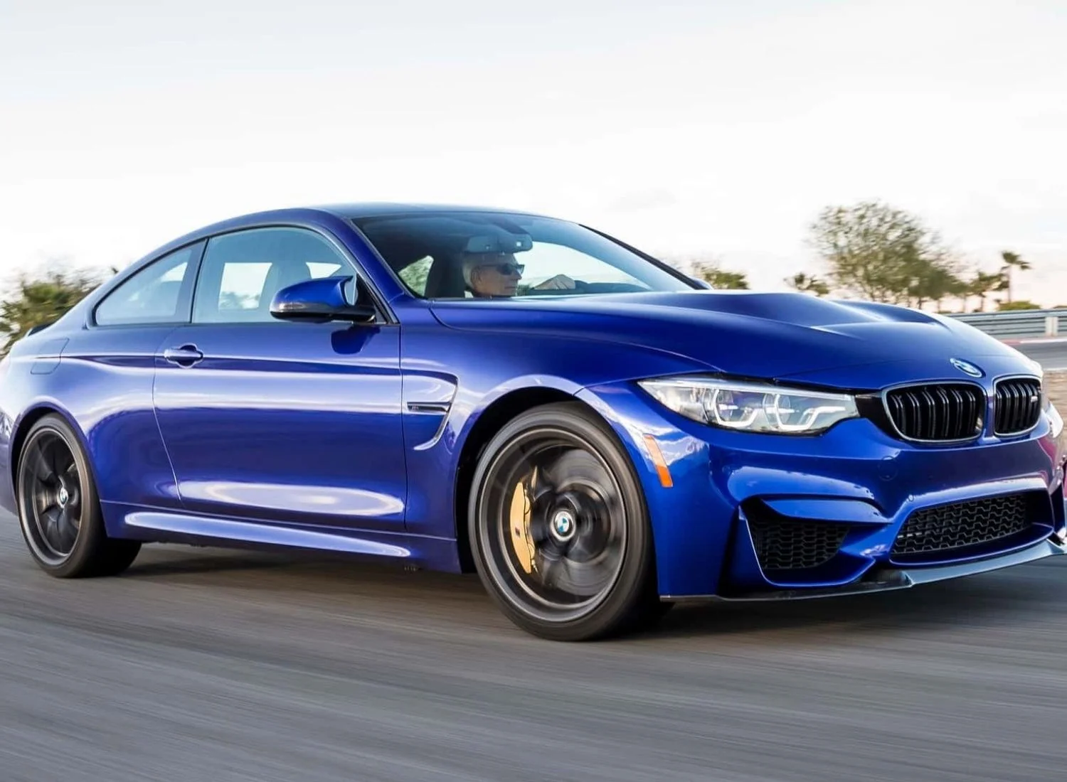 bmw-m4-cs-2024