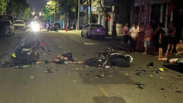 Xe máy đi tốc độ cao dẫn tới tai nạn tử vong tại Điện Biên Phủ, phường Trường An, TP Huế