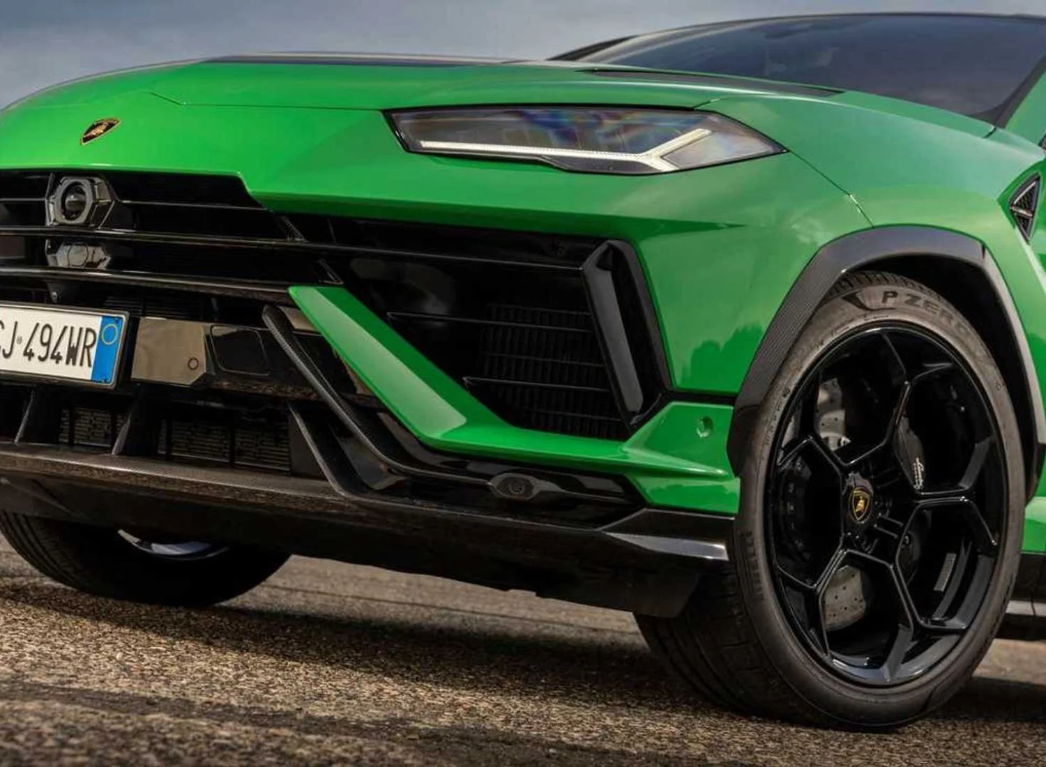 2023 Lamborghini Urus Performante