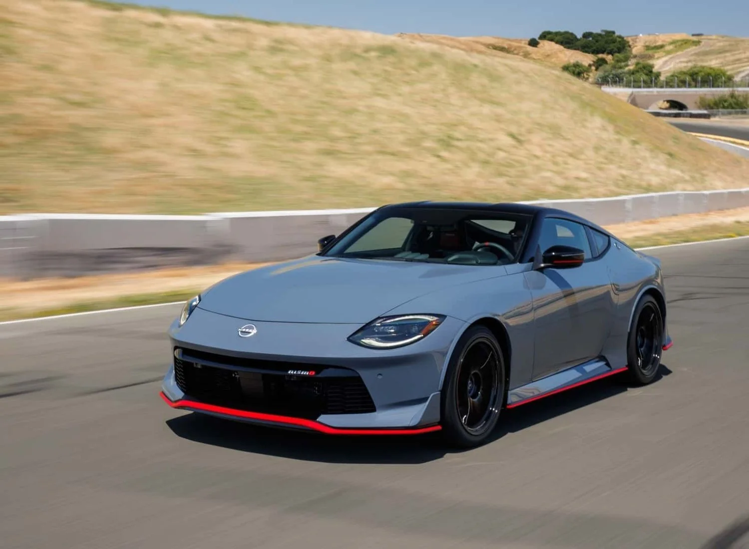 2024-nissan-z-nismo