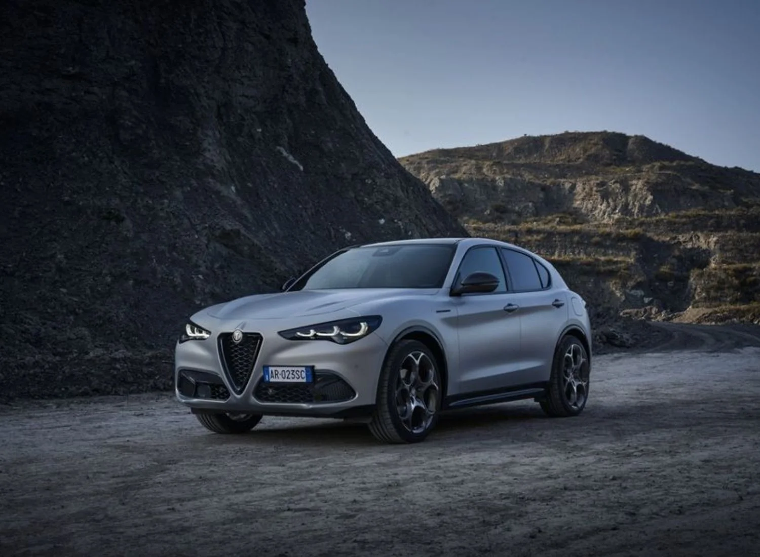 Alfa Romeo Stelvio EV (Expected: 2025)