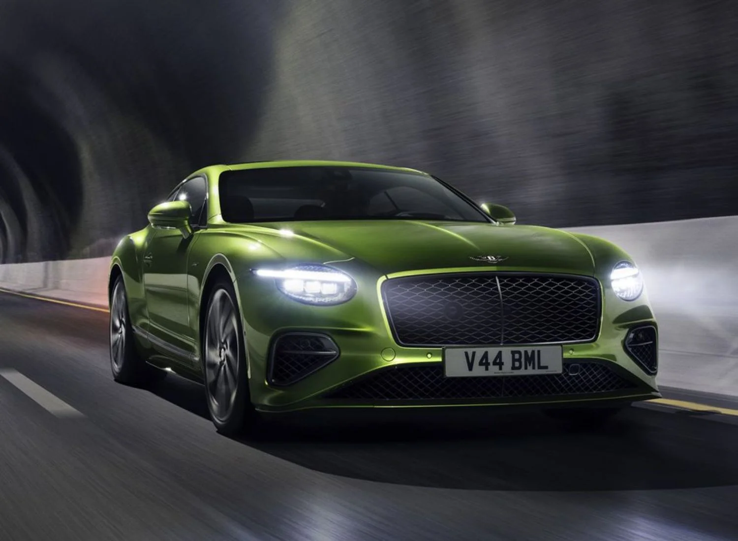 bentley-continental-gt-plug-in-hybrid-2025-8